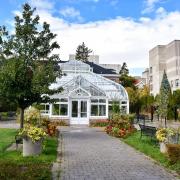 Greenhouse Building at University of Guelph